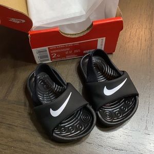 Infant Nike sandals
